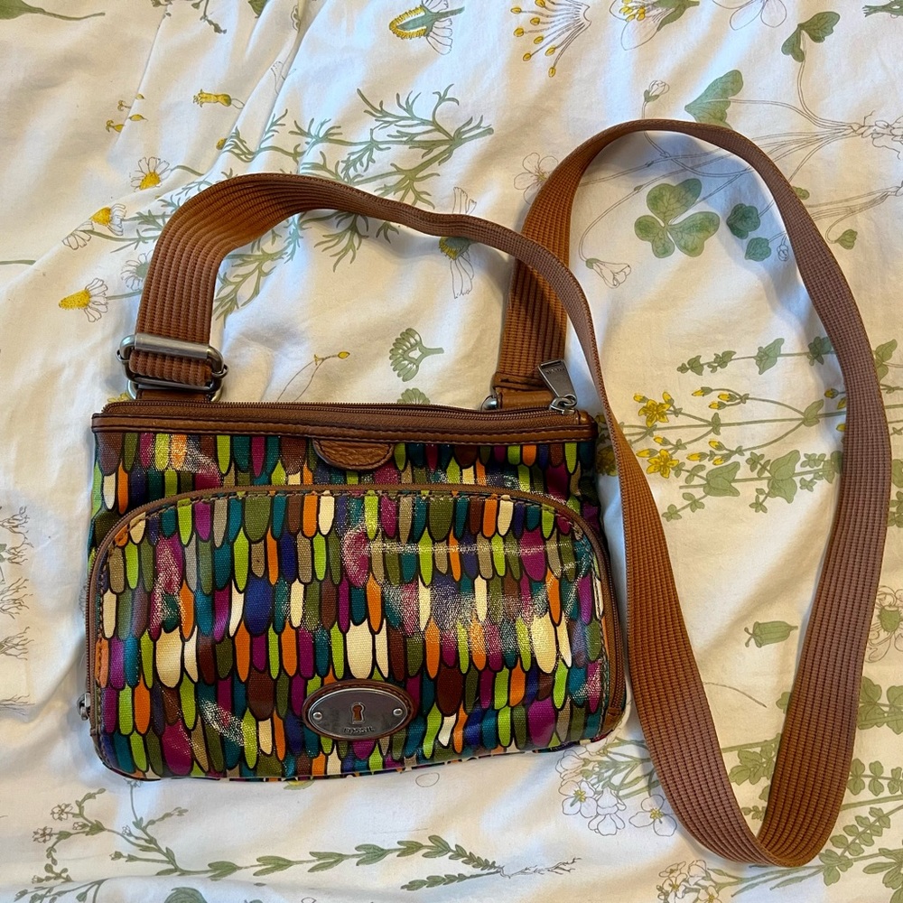 Colorful Fossil Keyper waxed canvas crossbody bag
